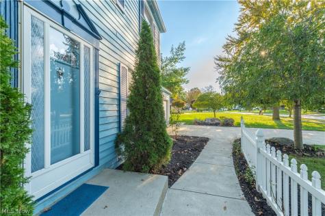 24450 Woodside Drive North Olmsted OH 44070