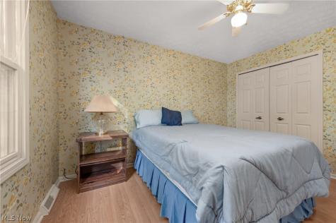 24450 Woodside Drive North Olmsted OH 44070