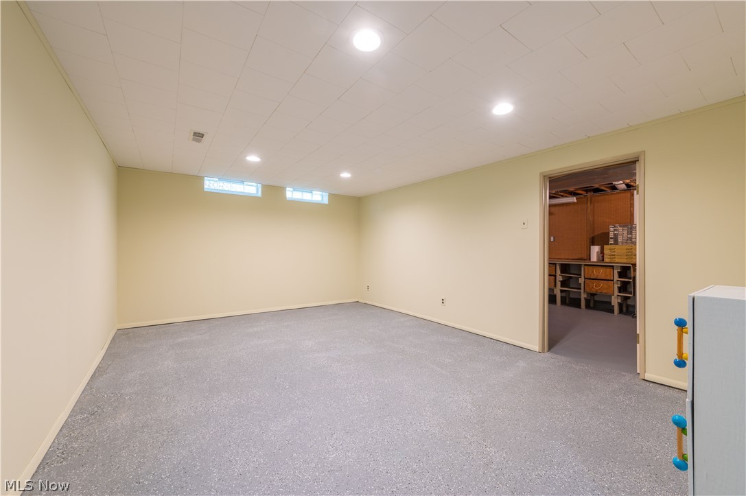 24450 Woodside Drive North Olmsted OH 44070