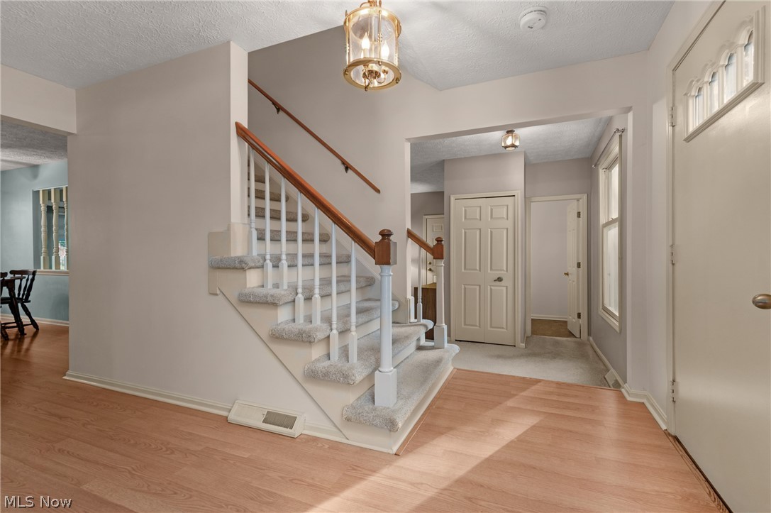 24450 Woodside Drive North Olmsted OH 44070