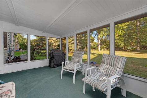 24450 Woodside Drive North Olmsted OH 44070