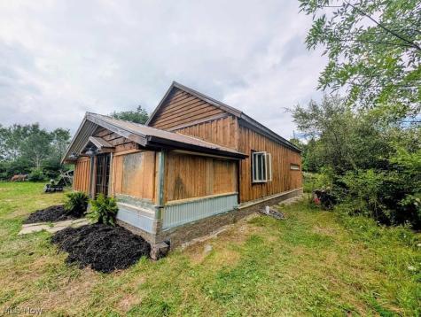 234 Township Road 581 Sullivan OH 44880