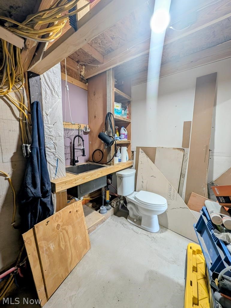 234 Township Road 581 Sullivan OH 44880
