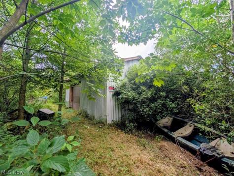 234 Township Road 581 Sullivan OH 44880