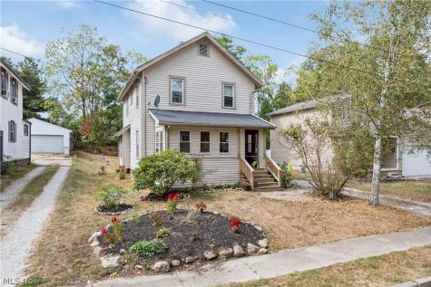38 Walnut Court Mogadore OH 44260