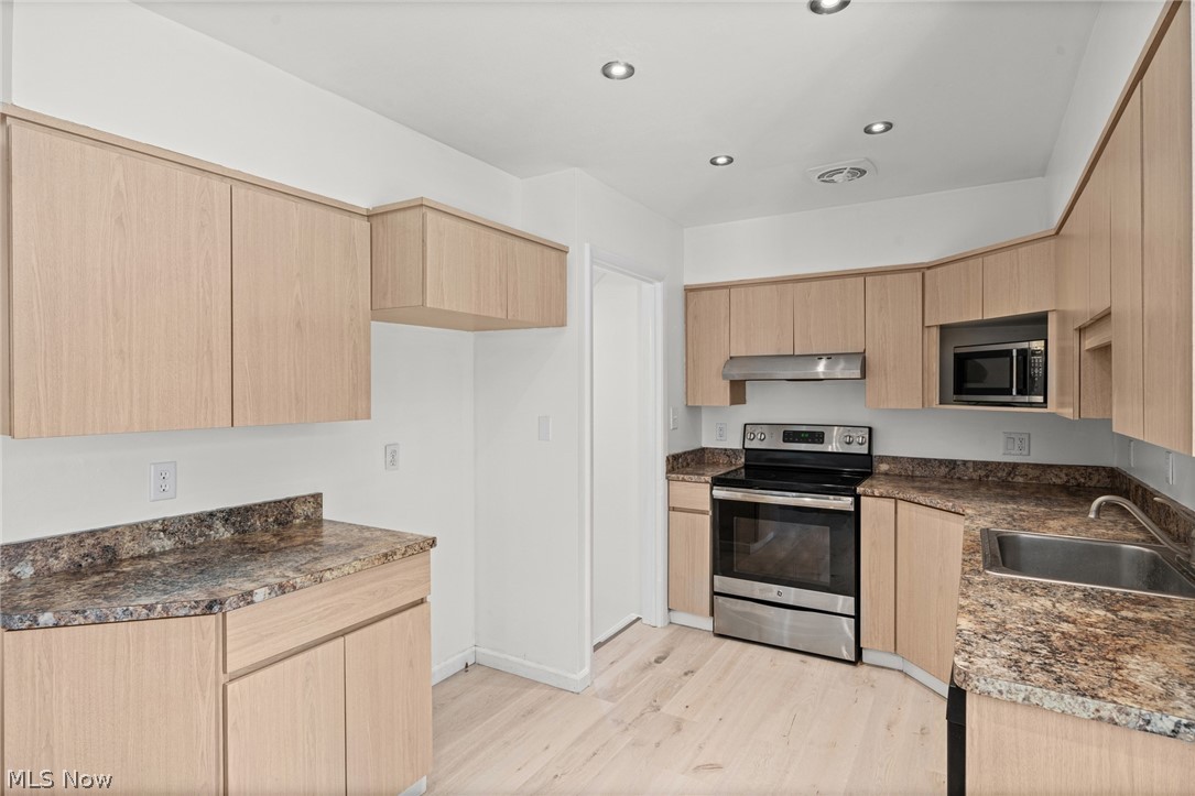23080 Mildred Avenue North Olmsted OH 44070