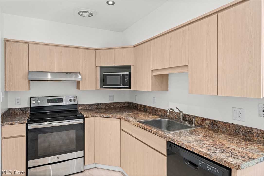 23080 Mildred Avenue North Olmsted OH 44070