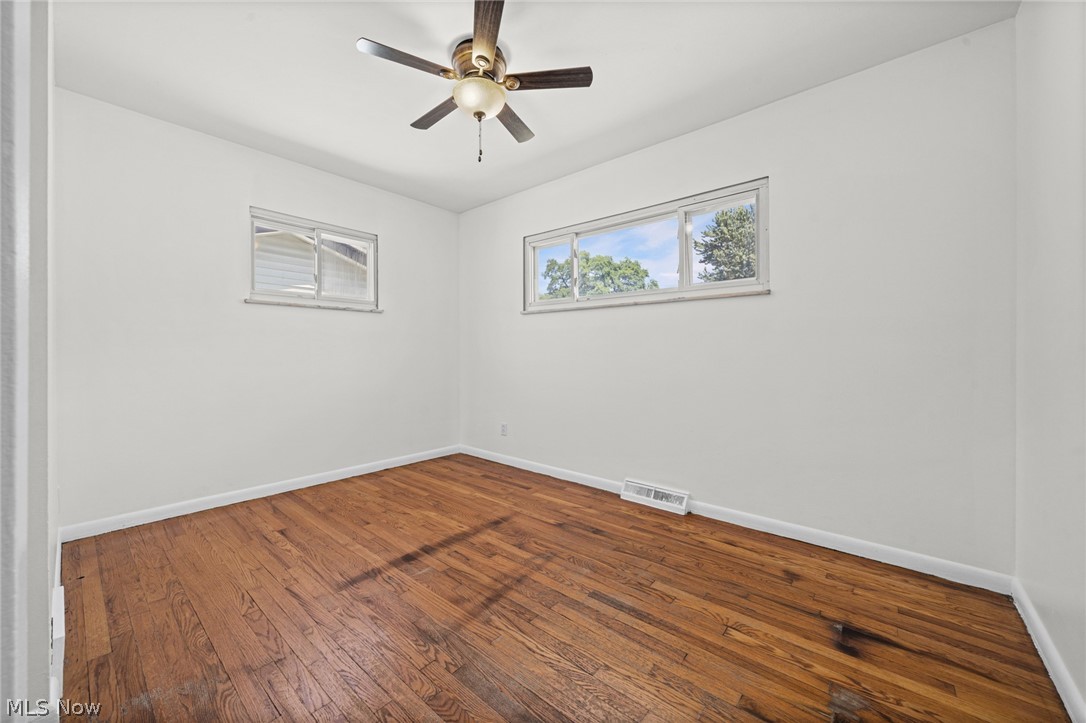 23080 Mildred Avenue North Olmsted OH 44070