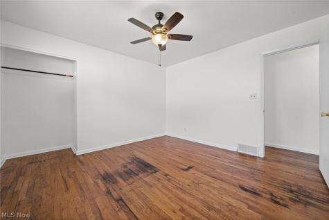 23080 Mildred Avenue North Olmsted OH 44070