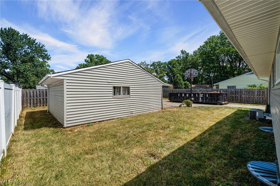 23080 Mildred Avenue North Olmsted OH 44070