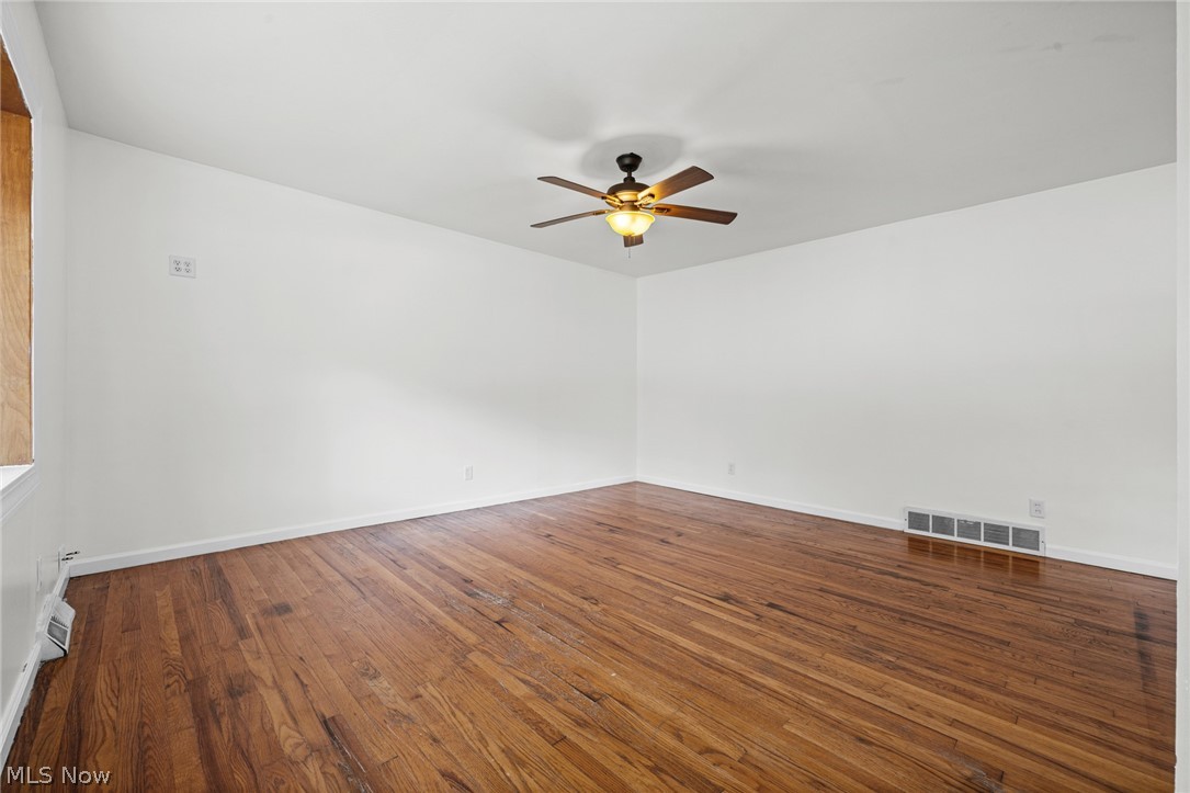 23080 Mildred Avenue North Olmsted OH 44070