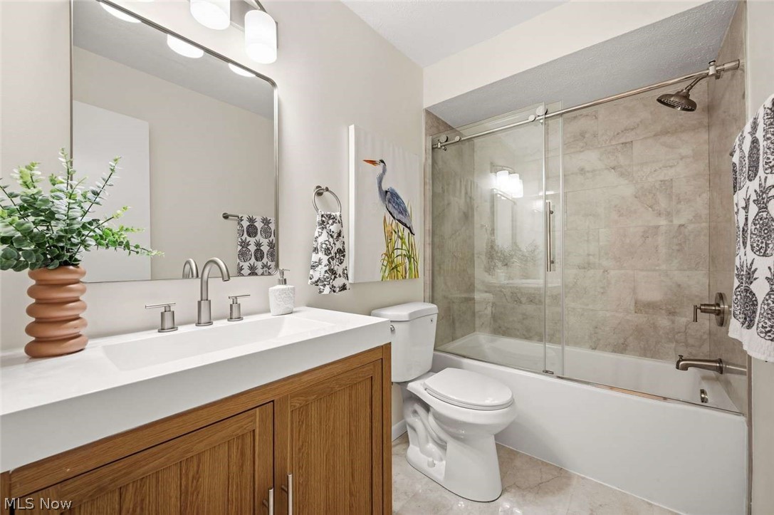 1118 Summit Drive Mayfield Heights OH 44124