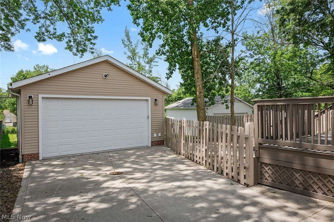 1118 Summit Drive Mayfield Heights OH 44124