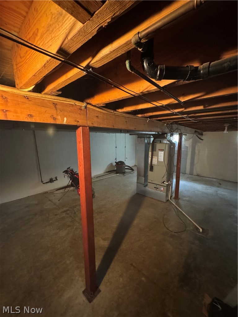 110 Locust Drive Barnesville OH 43713