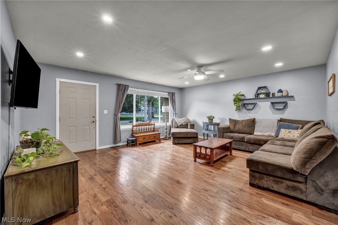 7663 Kitner Boulevard Northfield Center OH 44067