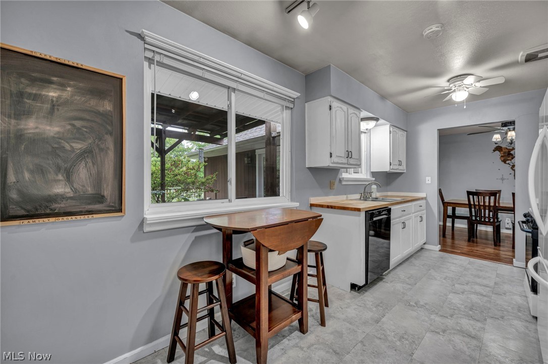 7663 Kitner Boulevard Northfield Center OH 44067