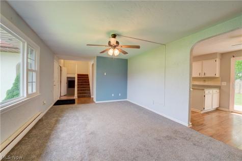 1719 Narragansett Boulevard Lorain OH 44053