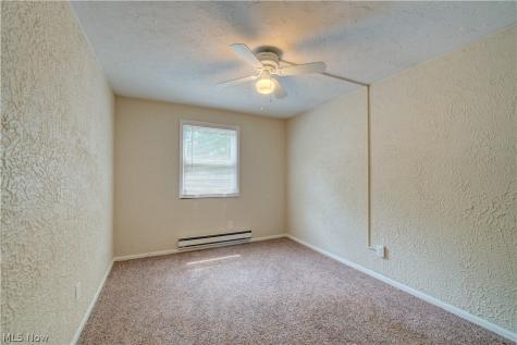 1719 Narragansett Boulevard Lorain OH 44053