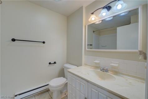 1719 Narragansett Boulevard Lorain OH 44053