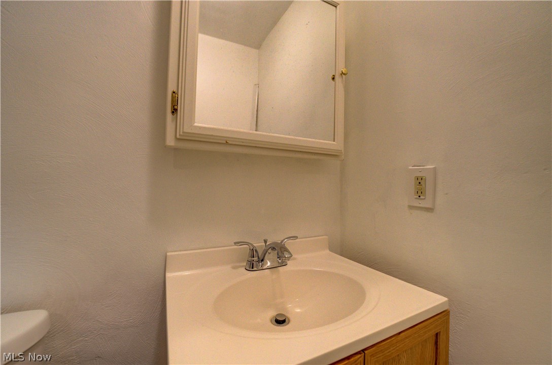 1719 Narragansett Boulevard Lorain OH 44053