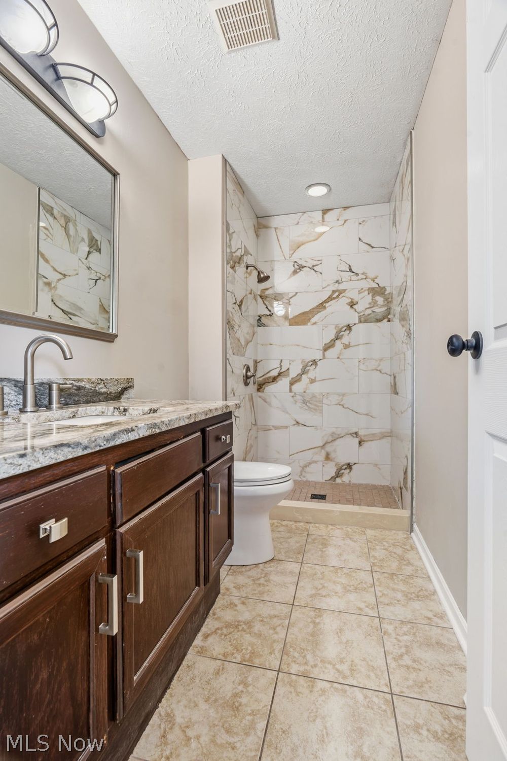 5460 Echodell Avenue NW North Canton OH 44720