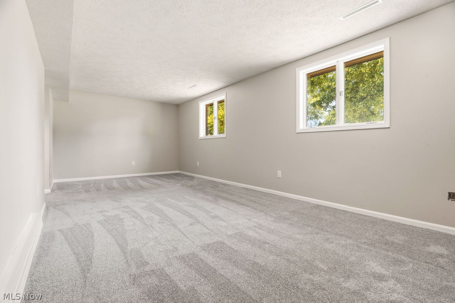 5460 Echodell Avenue NW North Canton OH 44720