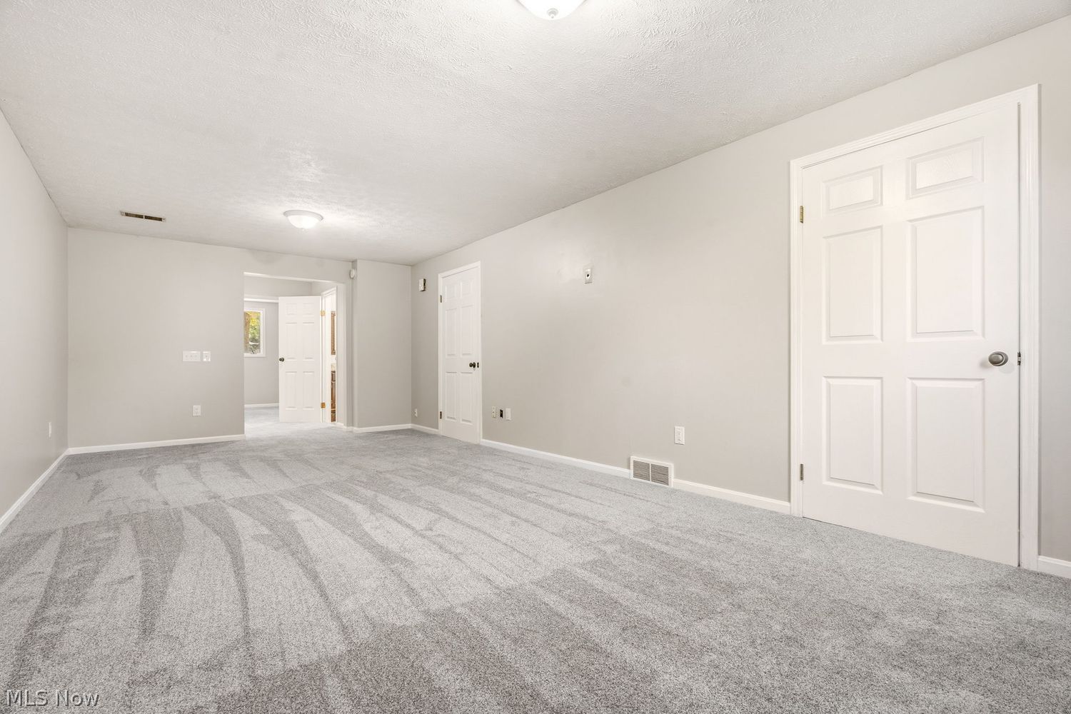 5460 Echodell Avenue NW North Canton OH 44720
