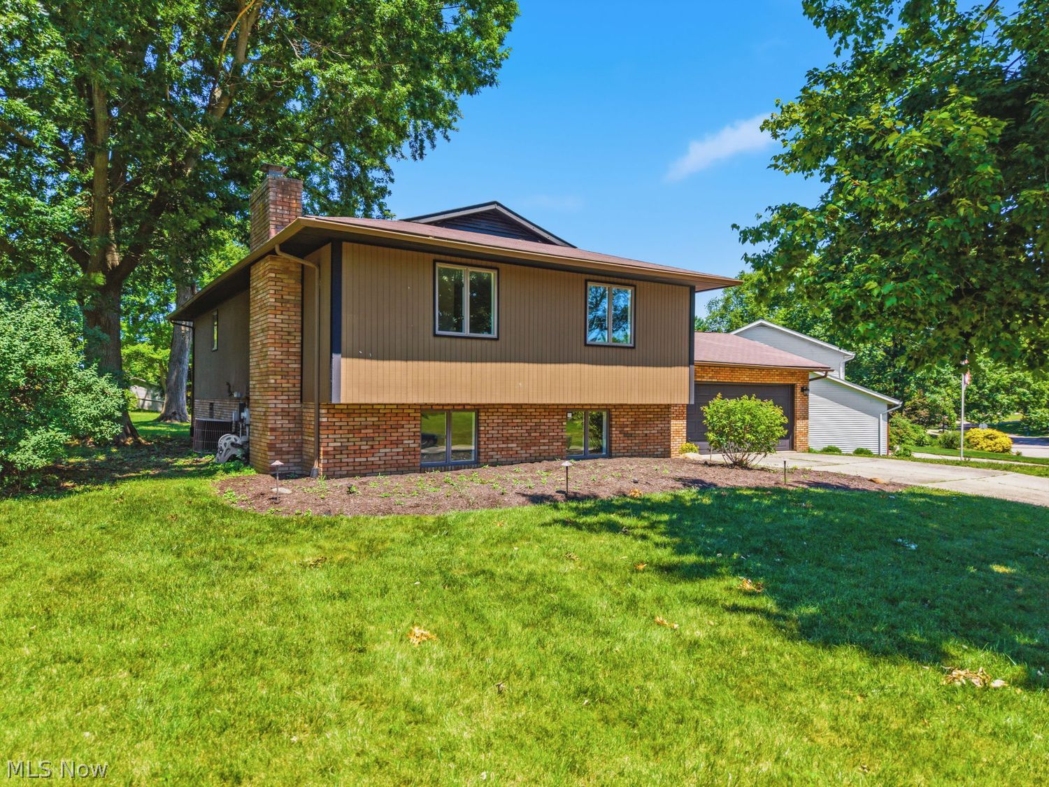 5460 Echodell Avenue NW North Canton OH 44720