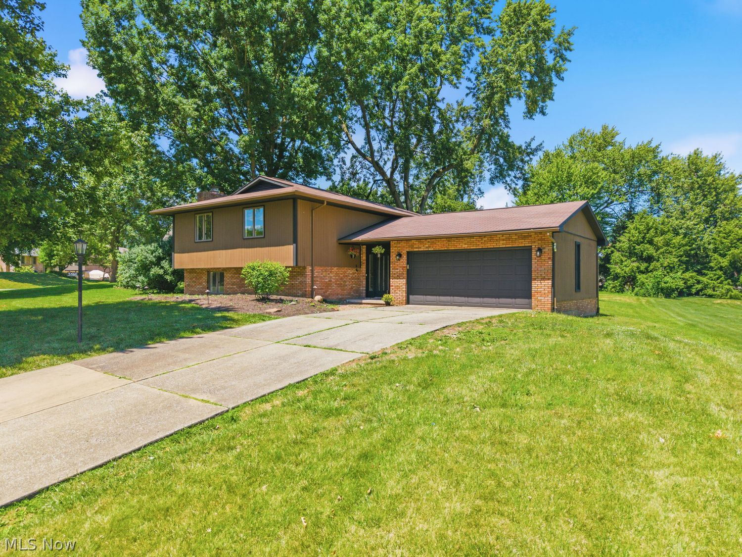 5460 Echodell Avenue NW North Canton OH 44720