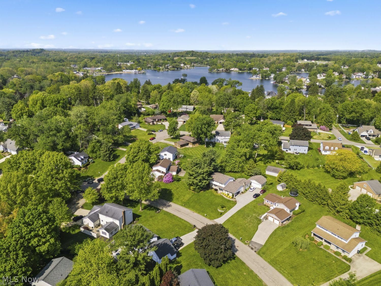 5460 Echodell Avenue NW North Canton OH 44720