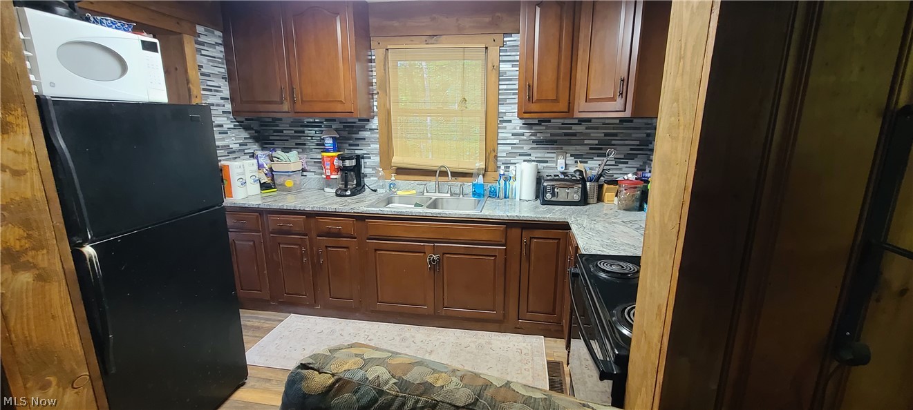 33560 Hilltop Drive Piedmont OH 43983