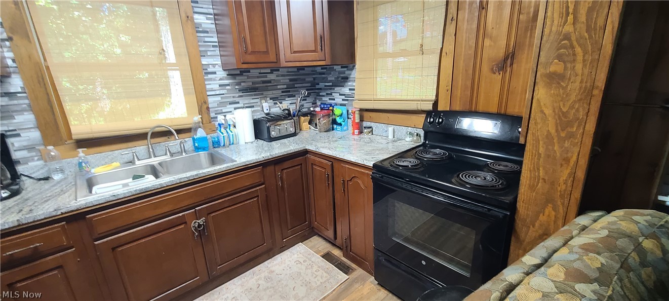 33560 Hilltop Drive Piedmont OH 43983