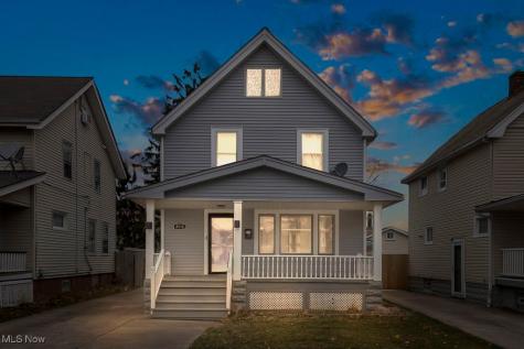4512 Ardmore Avenue Cleveland OH 44144