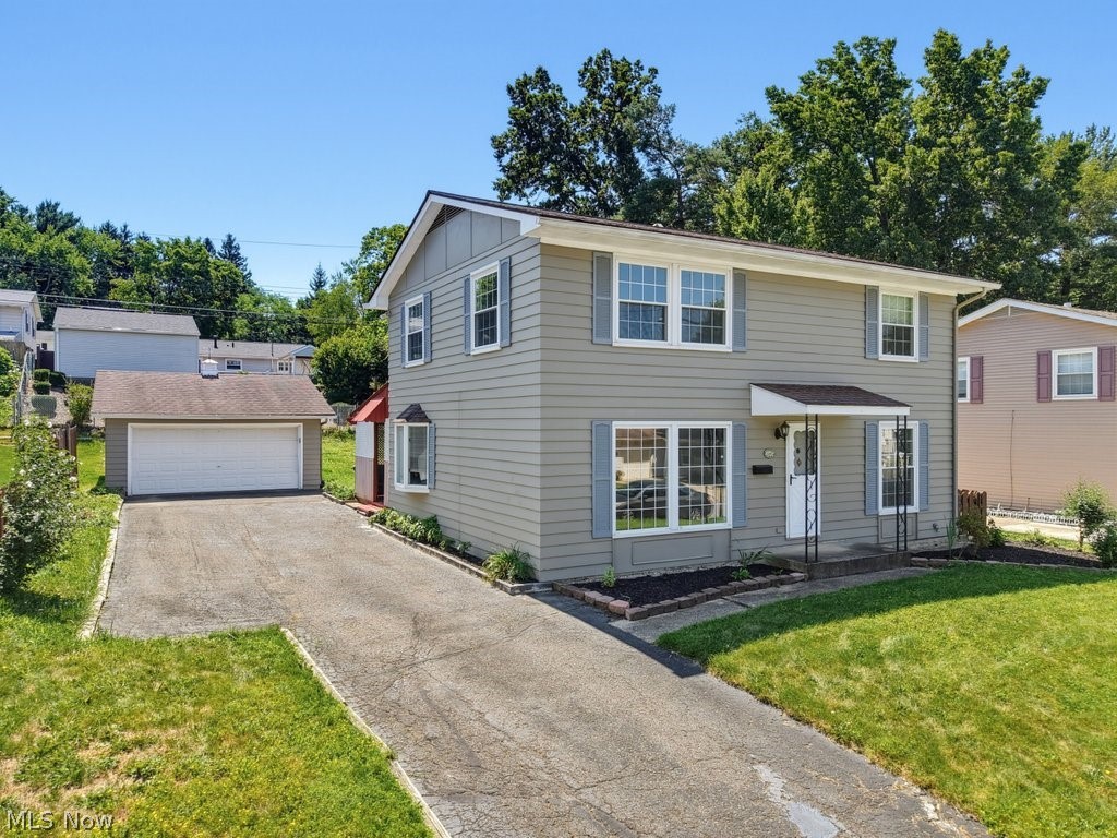 2245 Richmond Road Cuyahoga Falls OH 44221