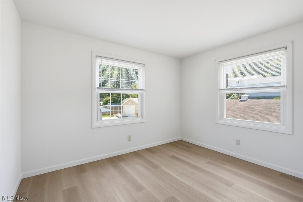 2245 Richmond Road Cuyahoga Falls OH 44221