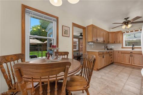 3209 Tressa Avenue Lorain OH 44052
