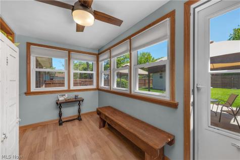 3209 Tressa Avenue Lorain OH 44052