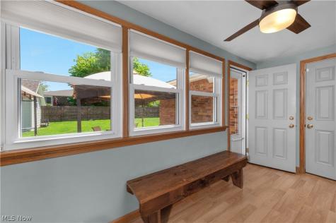 3209 Tressa Avenue Lorain OH 44052