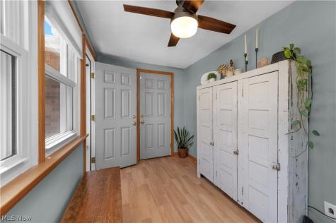 3209 Tressa Avenue Lorain OH 44052