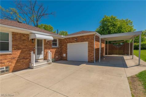 3209 Tressa Avenue Lorain OH 44052