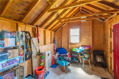 3209 Tressa Avenue Lorain OH 44052