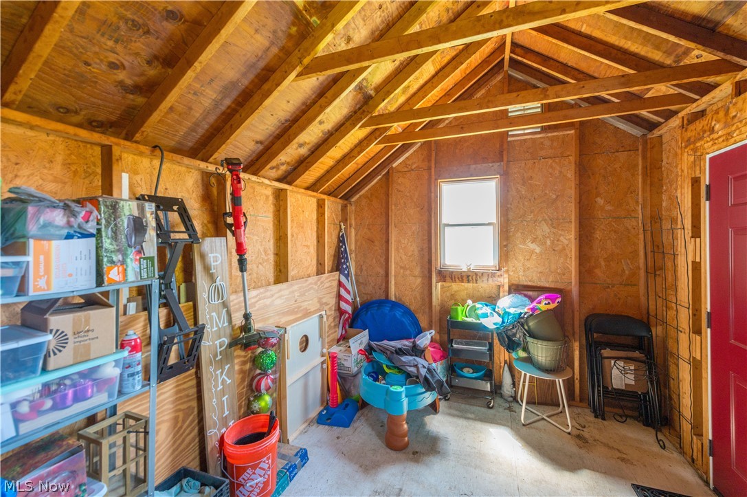 3209 Tressa Avenue Lorain OH 44052
