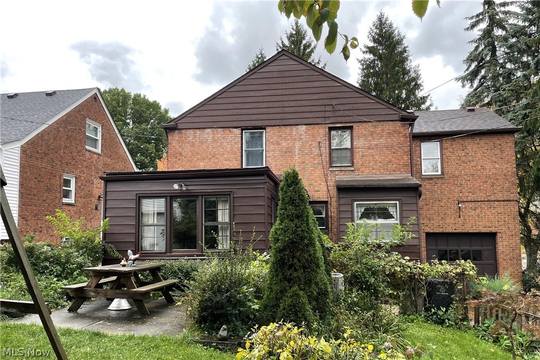 23703 E Baintree Road Beachwood OH 44122