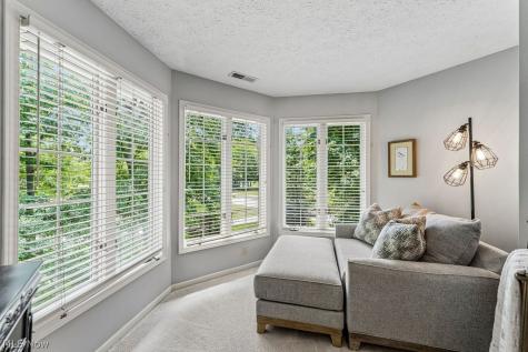 33617 St Francis Drive Avon OH 44011