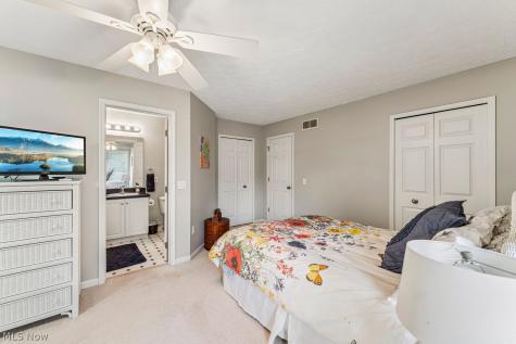 33617 St Francis Drive Avon OH 44011