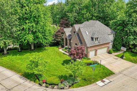 33617 St Francis Drive Avon OH 44011