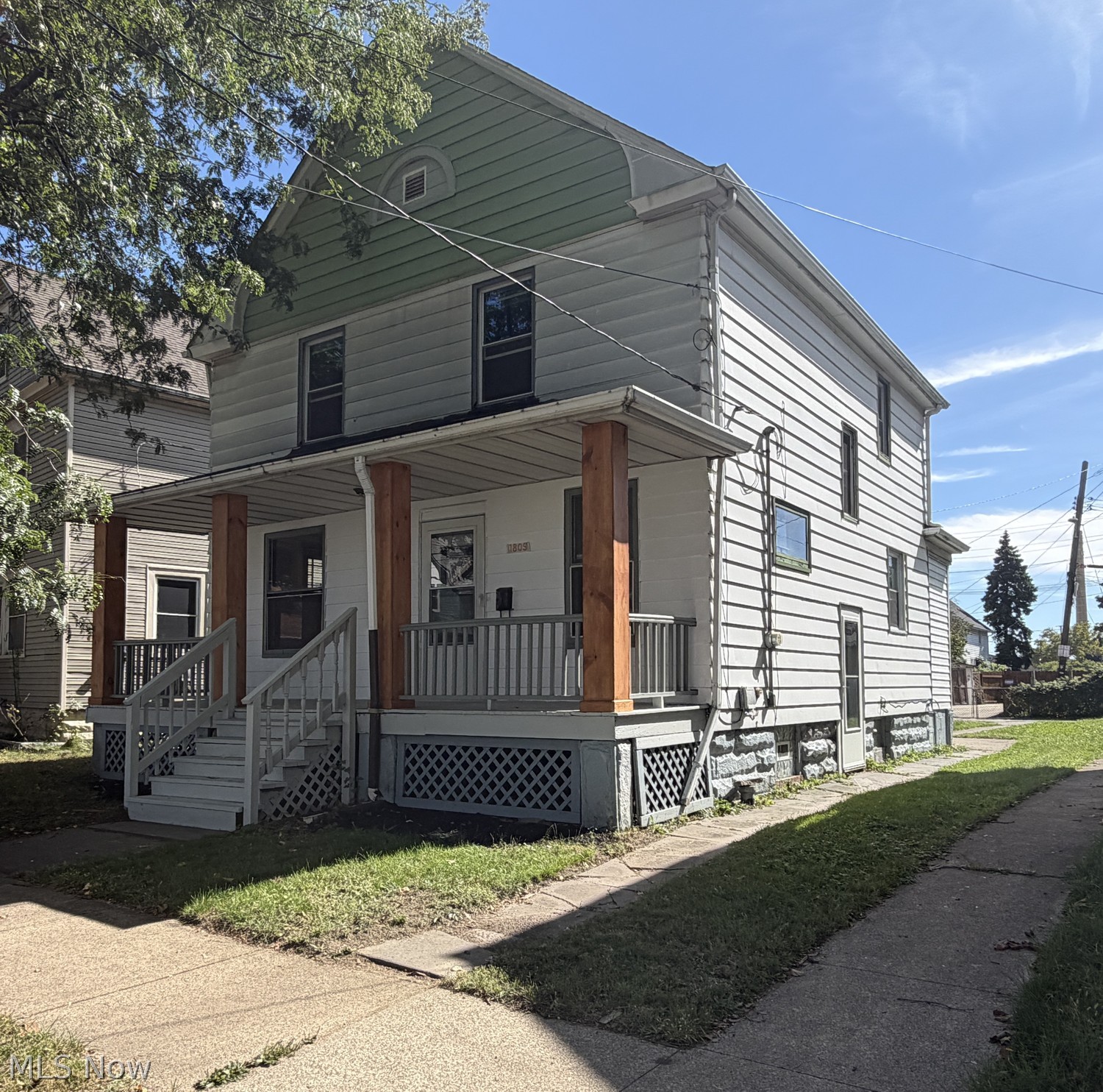 1809 Clover Avenue Cleveland OH 44109