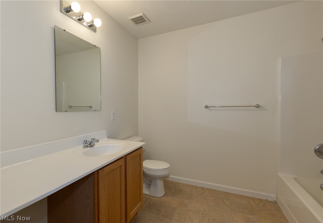 3780 Birchbark Avenue Norton OH 44203