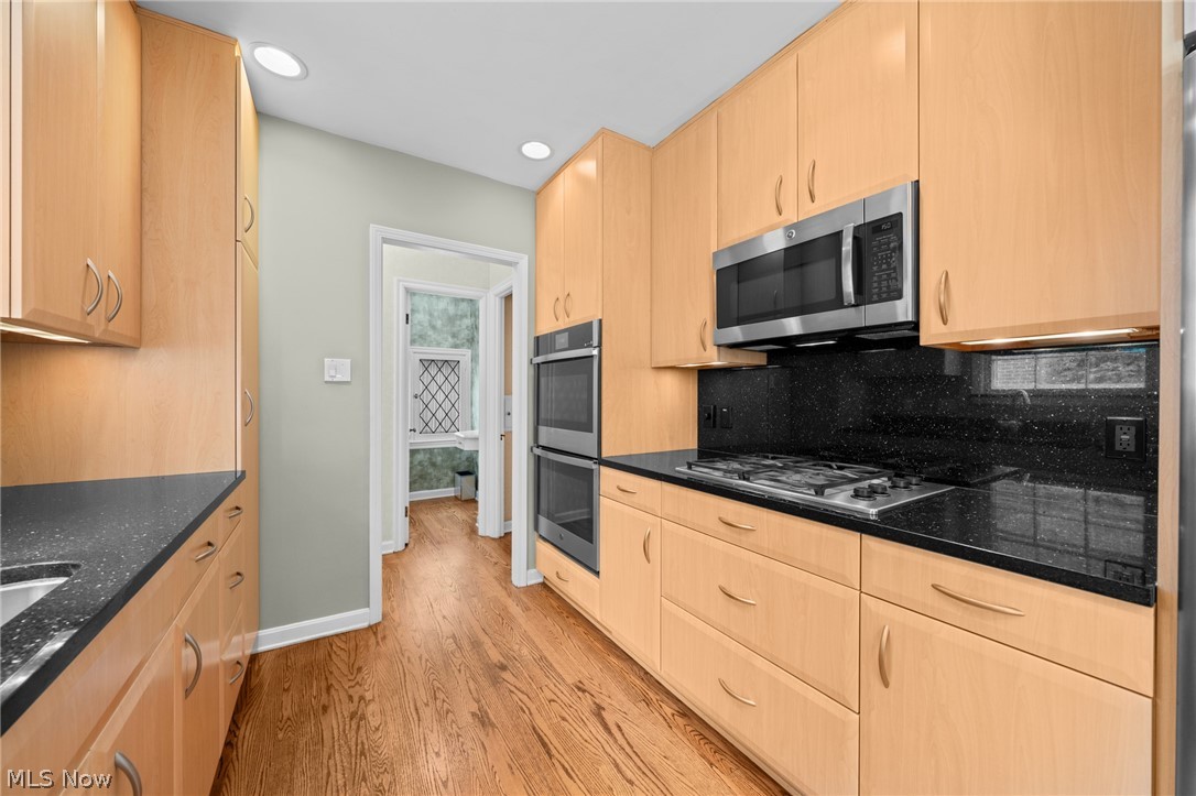 3727 Meadowbrook Boulevard University Heights OH 44118
