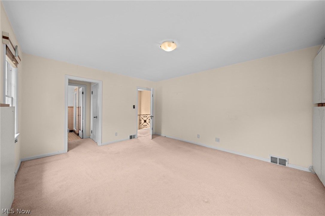 3727 Meadowbrook Boulevard University Heights OH 44118
